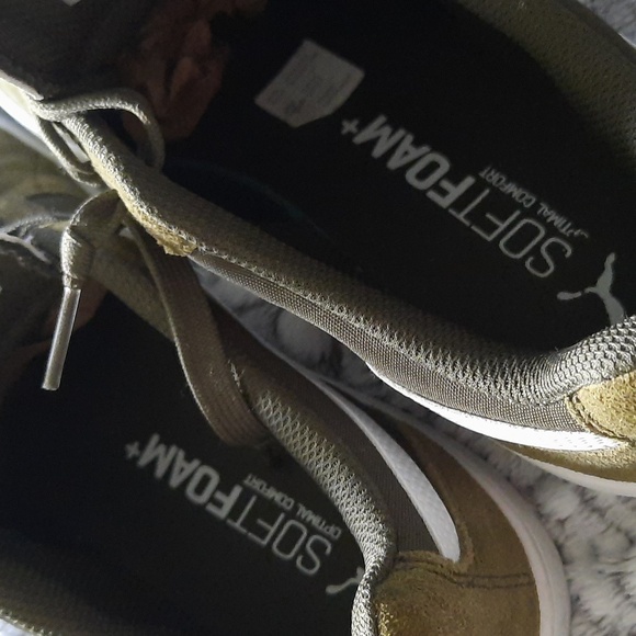 Puma Men's 10 Olive Suede Sneakers, Worn Once Indoors Display, New w Box - Picture 8 of 11